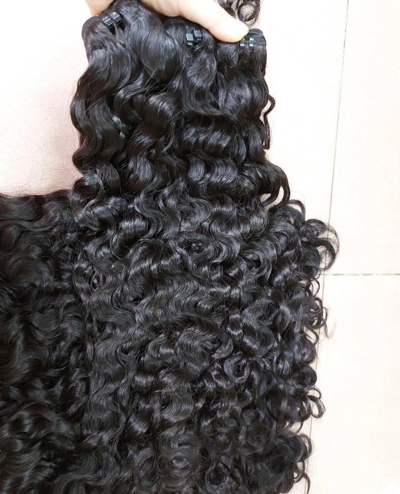 Unprocessed Raw Human Hair Bundles Wholesale Vendor Cambodian Virgin Cuticle Aligned Hair Natural Wave Cambodian Raw Hair