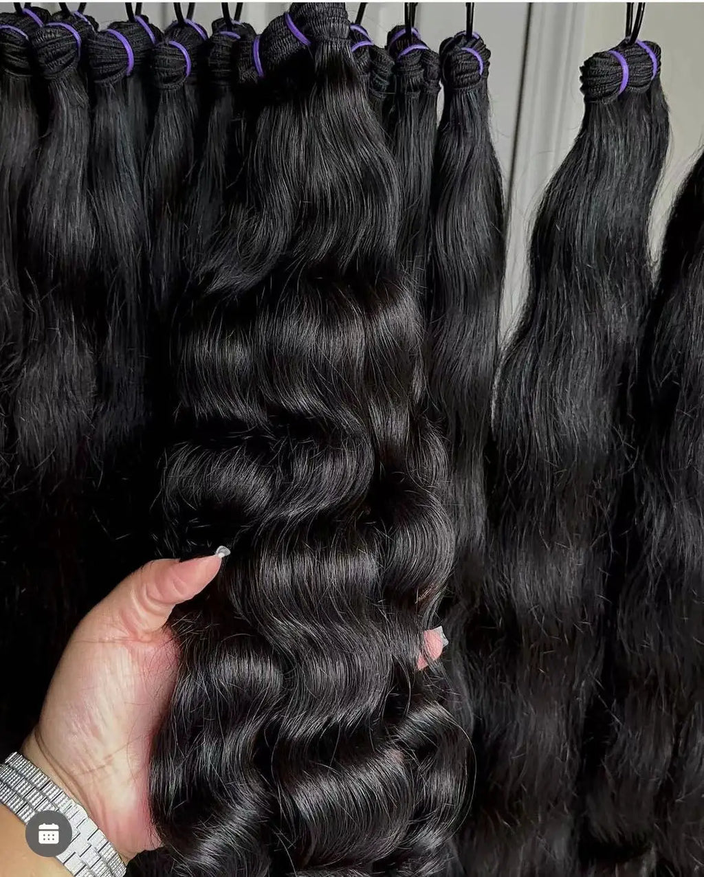 Unprocessed Raw Human Hair Bundles Wholesale Vendor Cambodian Virgin Cuticle Aligned Hair Natural Wave Cambodian Raw Hair